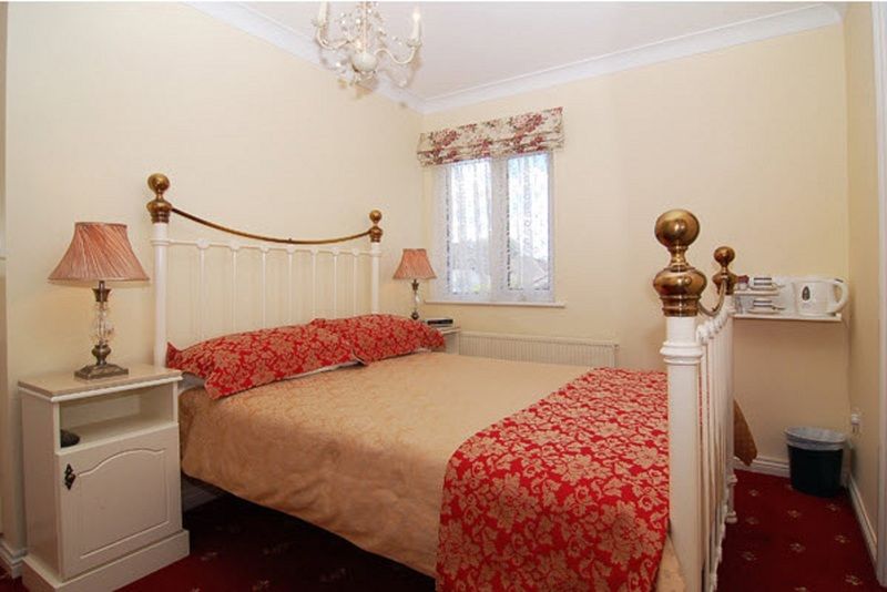 Kilbrack House B&B กัลเวย์ ภายนอก รูปภาพ